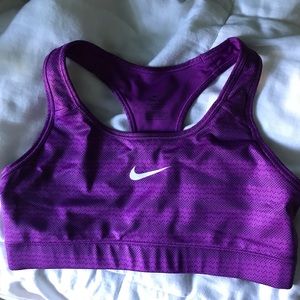 nike sports bra